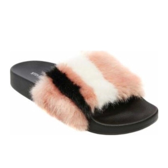 Steve Madden Shoes - ✨NWOT ✨ Steve Madden Faux Fur Slides